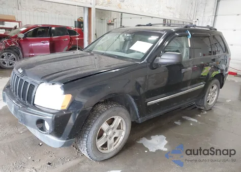 2005 Jeep Grand Cherokee Laredo z USA, uszkodzony, nr VIN 1J4GR48KX5C721993